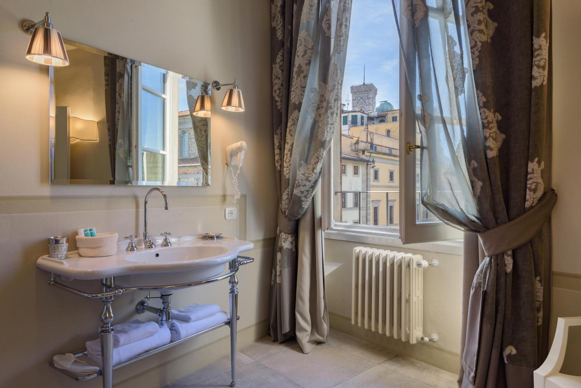 Palazzo Della Stufa Residenza D'Epoca Bed and Breakfast Firenze Eksteriør billede