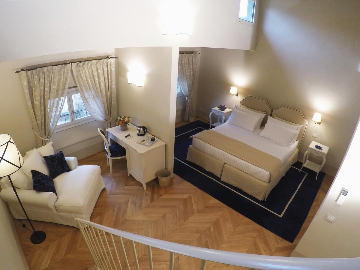 Palazzo Della Stufa Residenza D'Epoca Bed and Breakfast Firenze Eksteriør billede